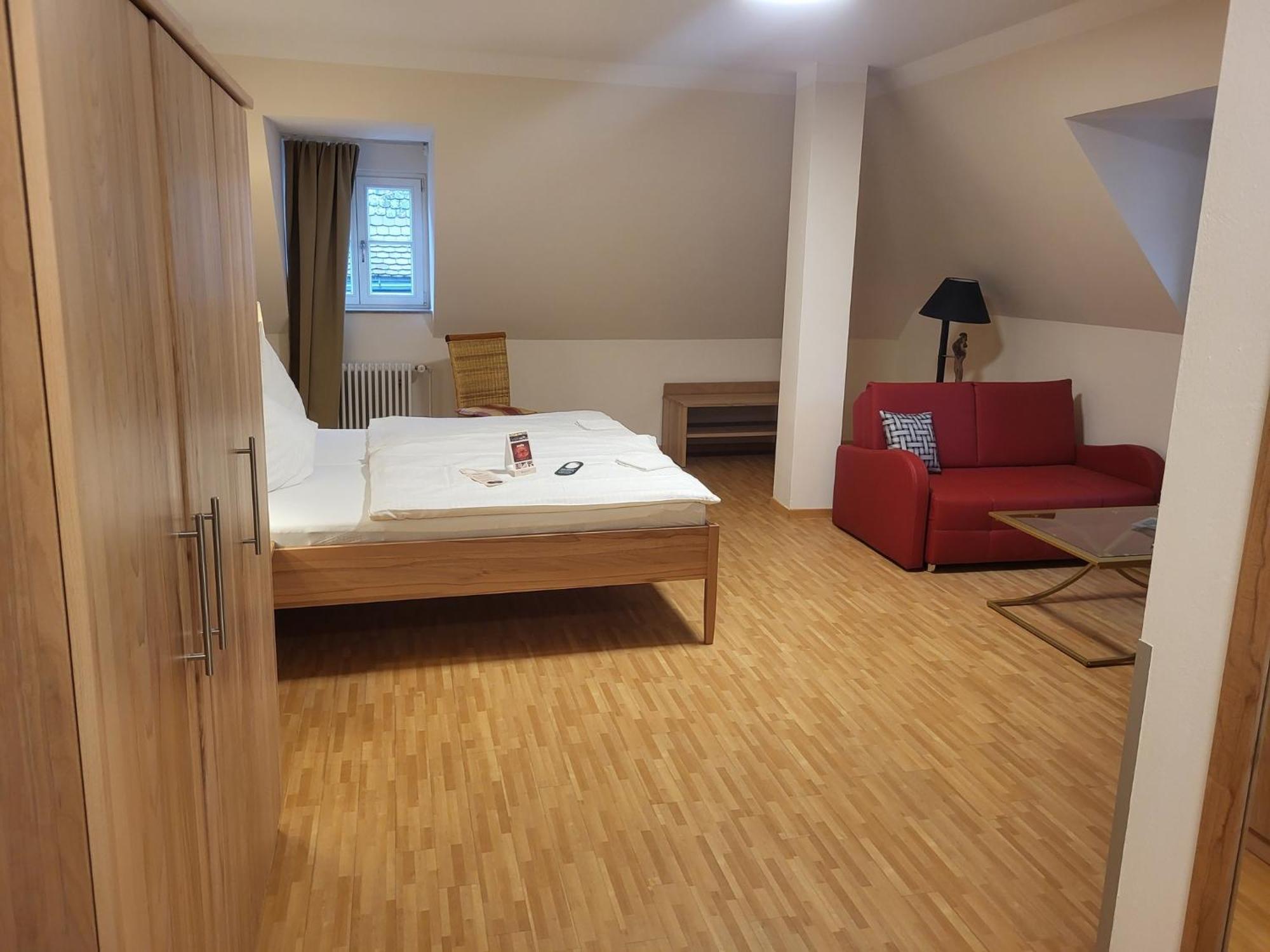Hotel & Cafe Ritter Von Boehl دايدسهايم المظهر الخارجي الصورة