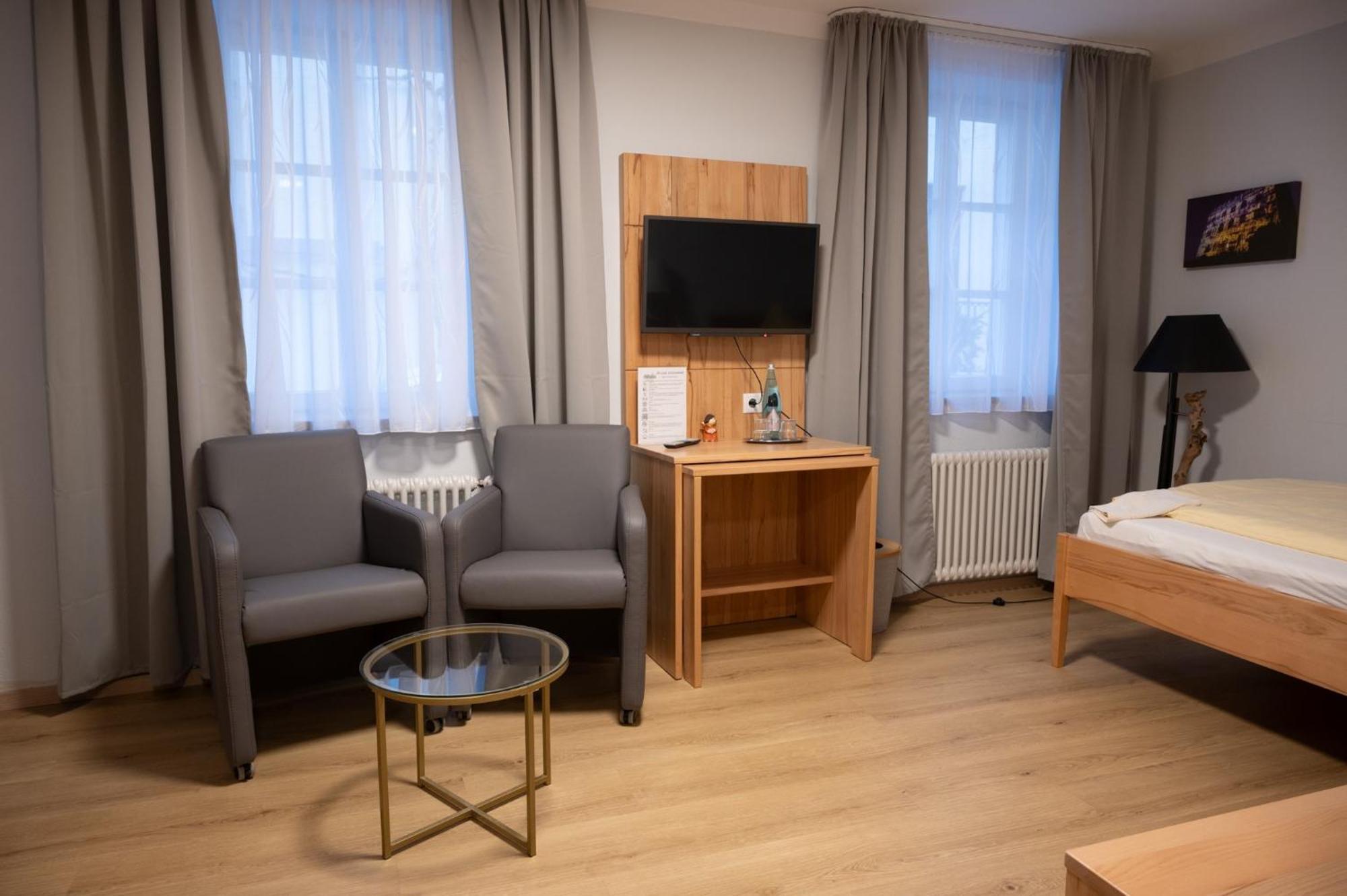 Hotel & Cafe Ritter Von Boehl دايدسهايم المظهر الخارجي الصورة