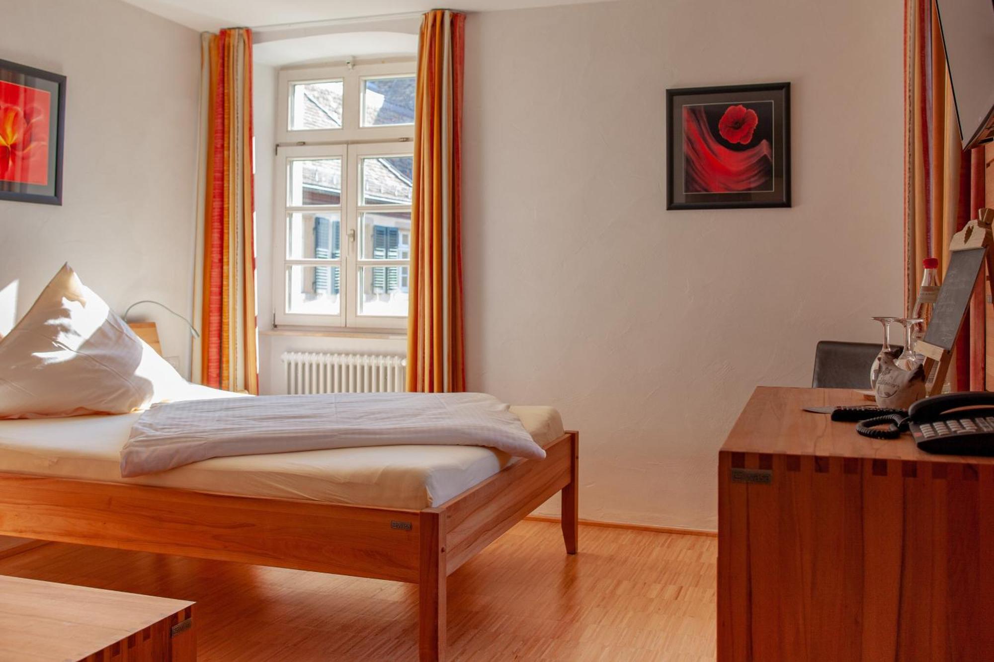 Hotel & Cafe Ritter Von Boehl دايدسهايم المظهر الخارجي الصورة