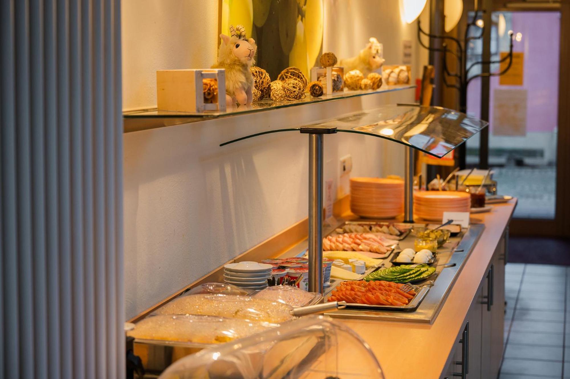 Hotel & Cafe Ritter Von Boehl دايدسهايم المظهر الخارجي الصورة